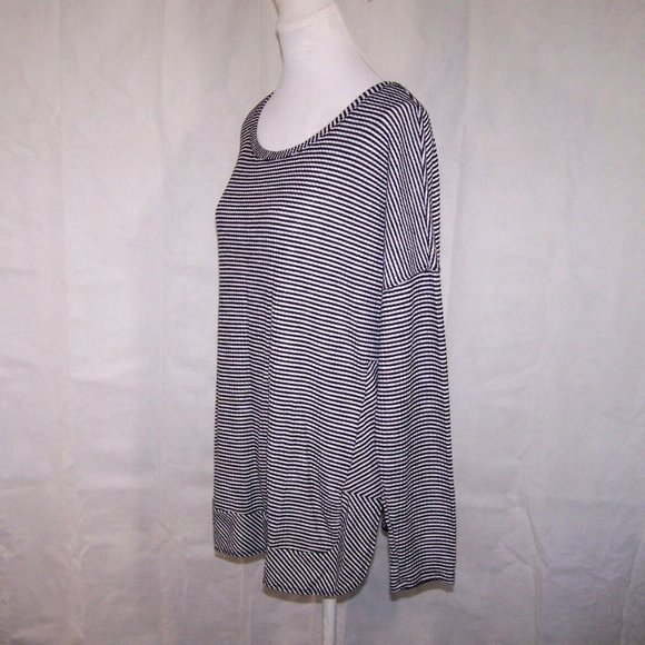 a.n.a A New Approach Shirt Top XL Stretch Black White Stripe Drop Shoulder Flowy - Picture 5 of 9